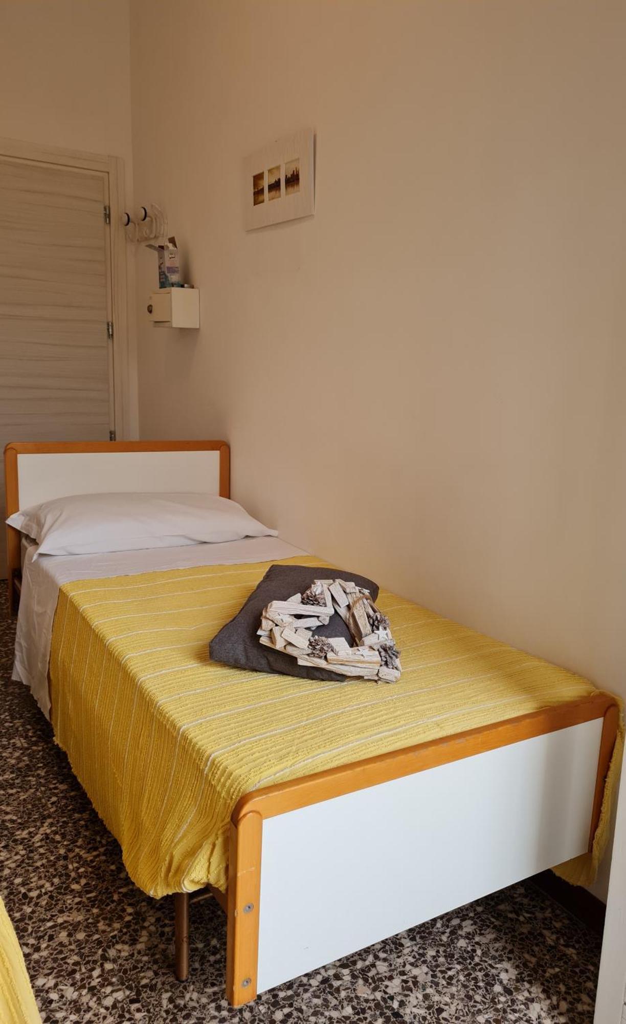 Hotel Marconi Miramare Rimini Exterior photo